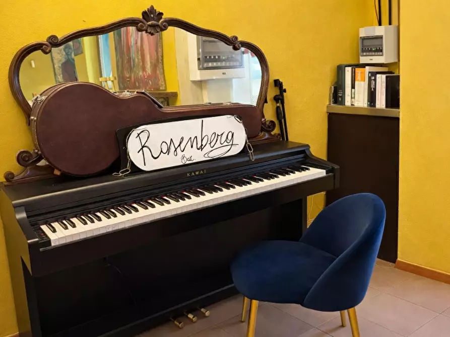 Immagine 2 di Bar / Ristorante in vendita  in via ROMA 10 a Verona