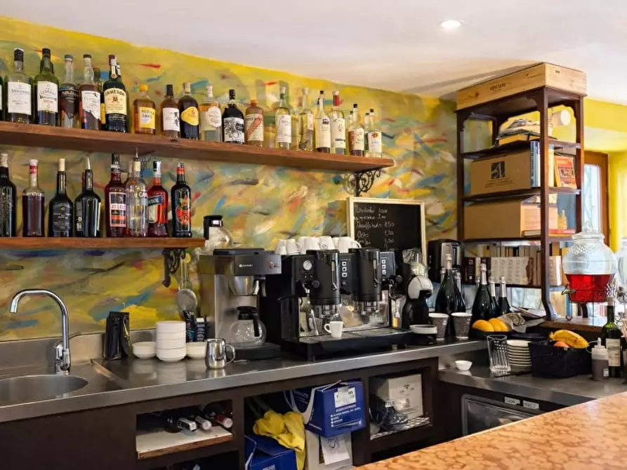 Immagine 5 di Bar / Ristorante in vendita  in via ROMA 10 a Verona