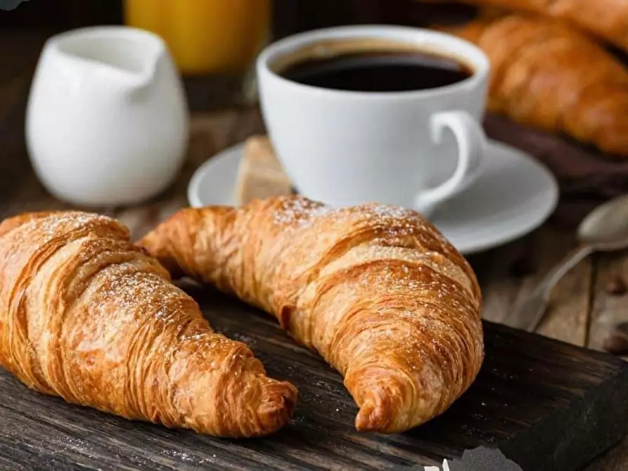 Immagine 7 di Bar / Ristorante in vendita  in VIA ROMA 100 a Verona