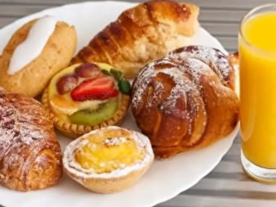 Immagine 8 di Bar / Ristorante in vendita  in VIA ROMA 50 a Pescantina