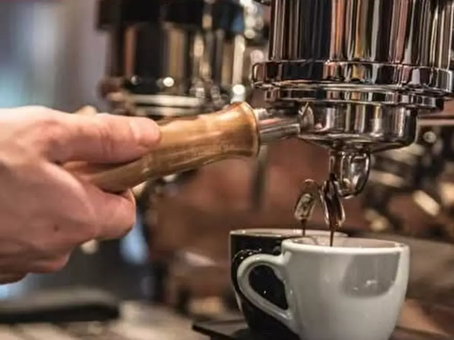 Immagine 6 di Bar / Ristorante in vendita  in VIA ROMA 100 a Villafranca Di Verona