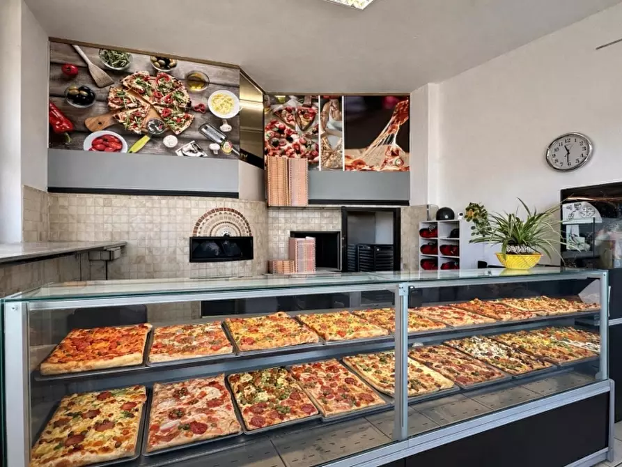 Immagine 6 di Pizzeria / Pub in vendita  in VIA ROMA 100 a Verona