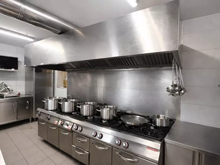 Immagine 6 di Bar / Ristorante in vendita  in VIA ROMA 100 100 a Verona