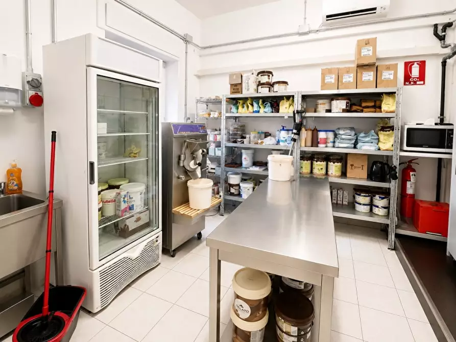 Immagine 5 di Bar / Ristorante in vendita  in viale delle Nazioni a Verona