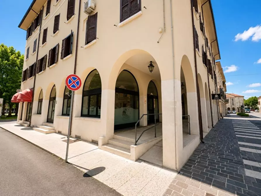 Immagine 11 di Bar / Ristorante in affitto  in VIA ROMA 100 a Quistello