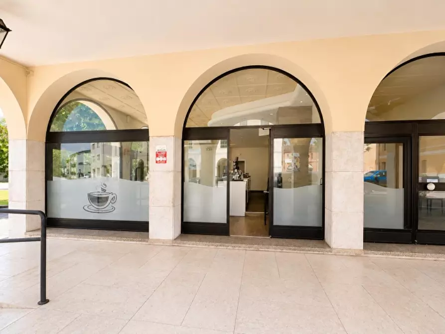 Immagine 9 di Bar / Ristorante in affitto  in VIA ROMA 100 a Quistello