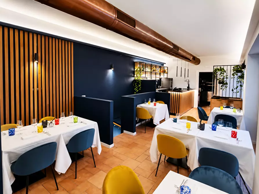 Immagine 4 di Bar / Ristorante in vendita  in VIA ROMA 100 a Verona