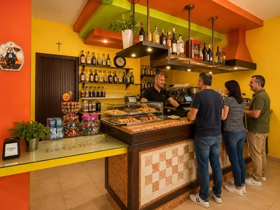Immagine 1 di Bar / Ristorante in vendita  in VIA MAZZINI 100 a Verona