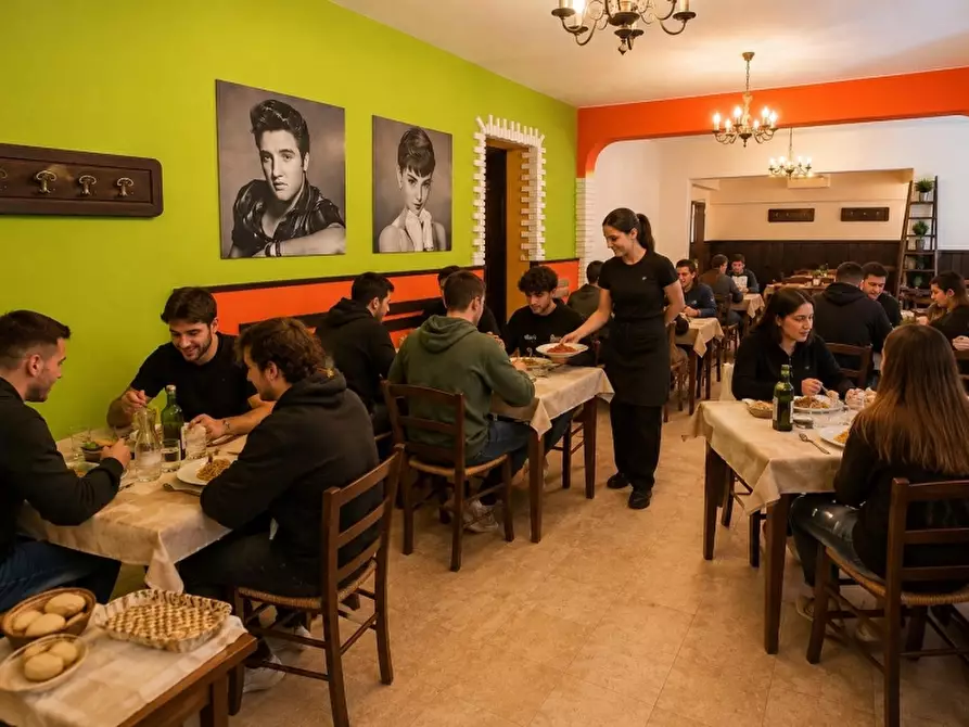 Immagine 8 di Bar / Ristorante in vendita  in VIA MAZZINI 100 a Verona
