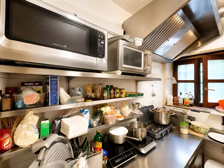 Immagine 6 di Bar / Ristorante in vendita  in VIA ROMA 100 a Caprino Veronese