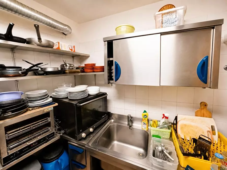 Immagine 7 di Bar / Ristorante in vendita  in VIA ROMA 100 a Caprino Veronese