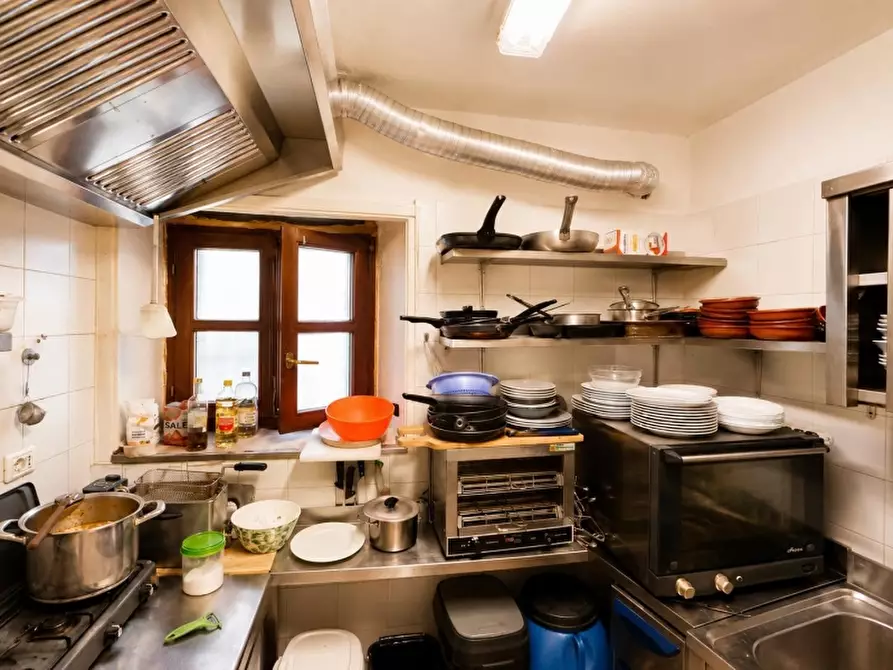 Immagine 8 di Bar / Ristorante in vendita  in VIA ROMA 100 a Caprino Veronese
