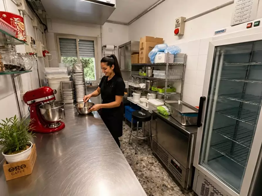 Immagine 5 di Bar / Ristorante in affitto  in VIA ROMA 100 a Verona