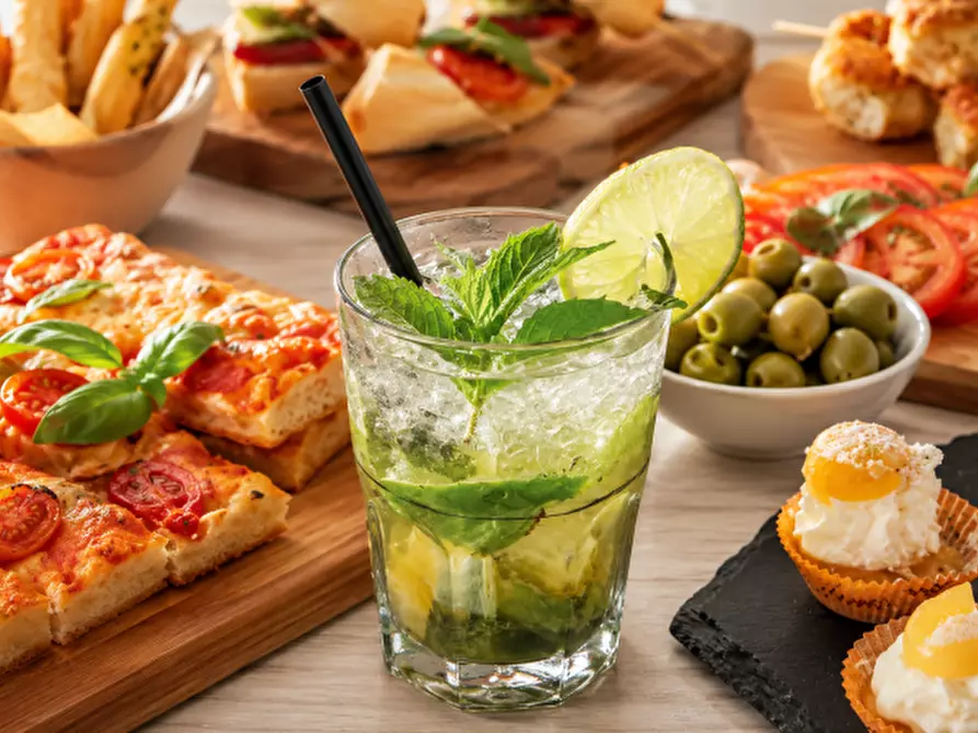 Immagine 4 di Bar / Ristorante in vendita  in VIA ROMA 100 a Villafranca Di Verona