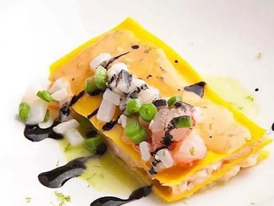 Immagine 9 di Bar / Ristorante in vendita  in VIA ROMA 100 a Peschiera Del Garda