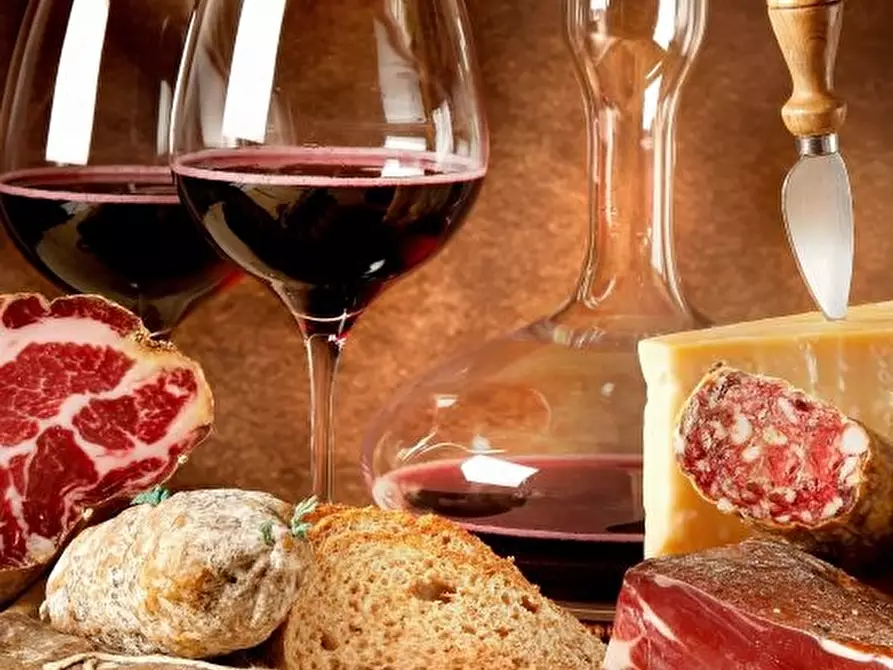 Immagine 6 di Bar / Ristorante in vendita  in viale delle Nazioni 10 a Peschiera Del Garda