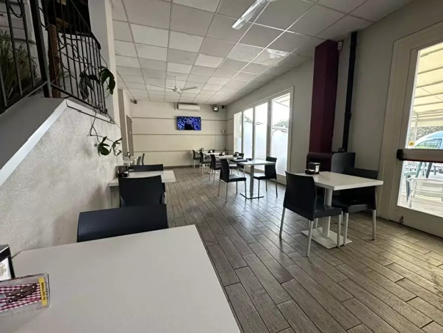 Immagine 4 di Bar / Ristorante in vendita  in VIALE DELLE NAZIONI , 10 a Mantova