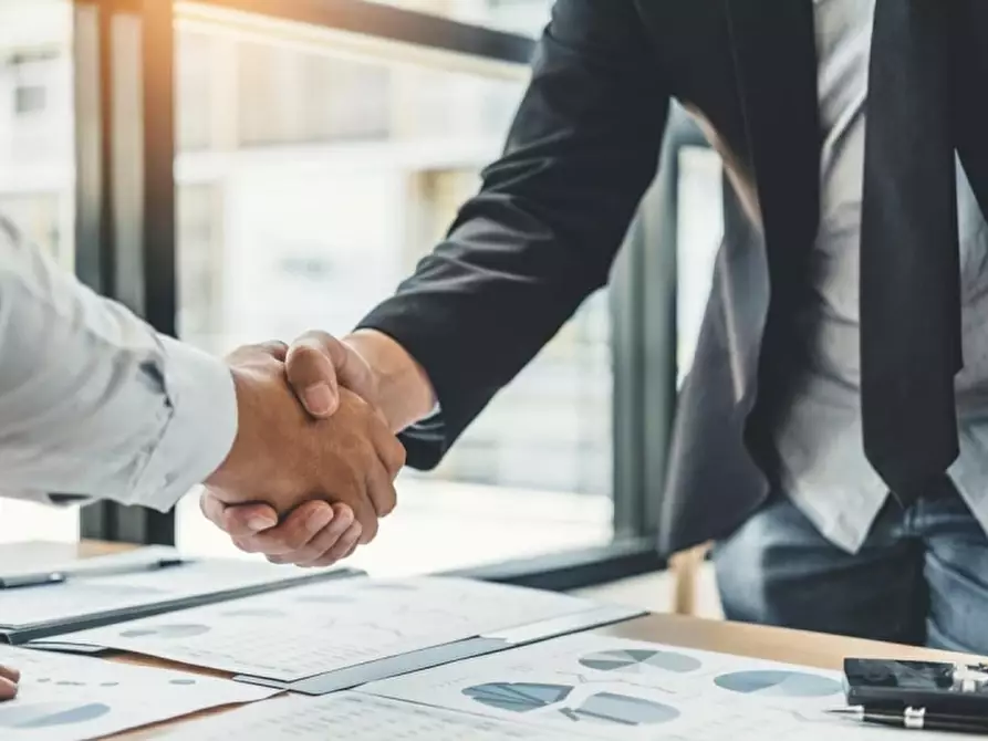 Immagine 3 di Attività commerciale in vendita  in VIALE DELLE NAZIONI 10 a Mantova