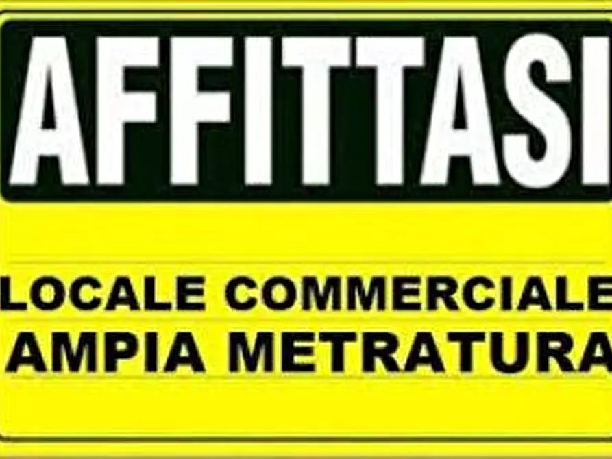 Immagine 1 di Attività commerciale in affitto  in VIA ROMA 1 a Montichiari