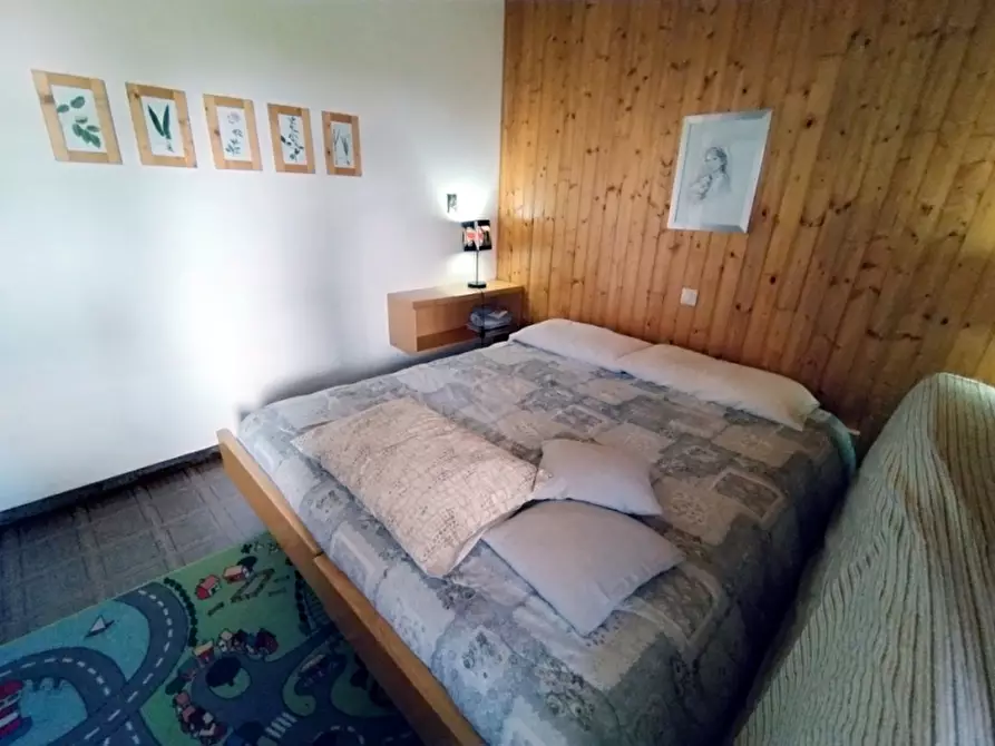 Immagine 15 di Appartamento in vendita  a Ossimo