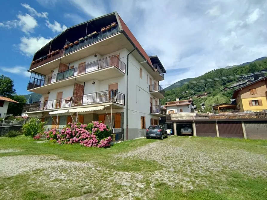 appartamento in vendita a Borno