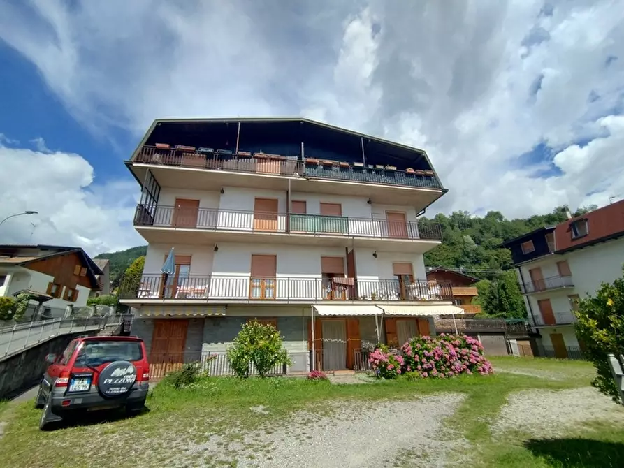 Immagine 2 di Appartamento in vendita  a Borno