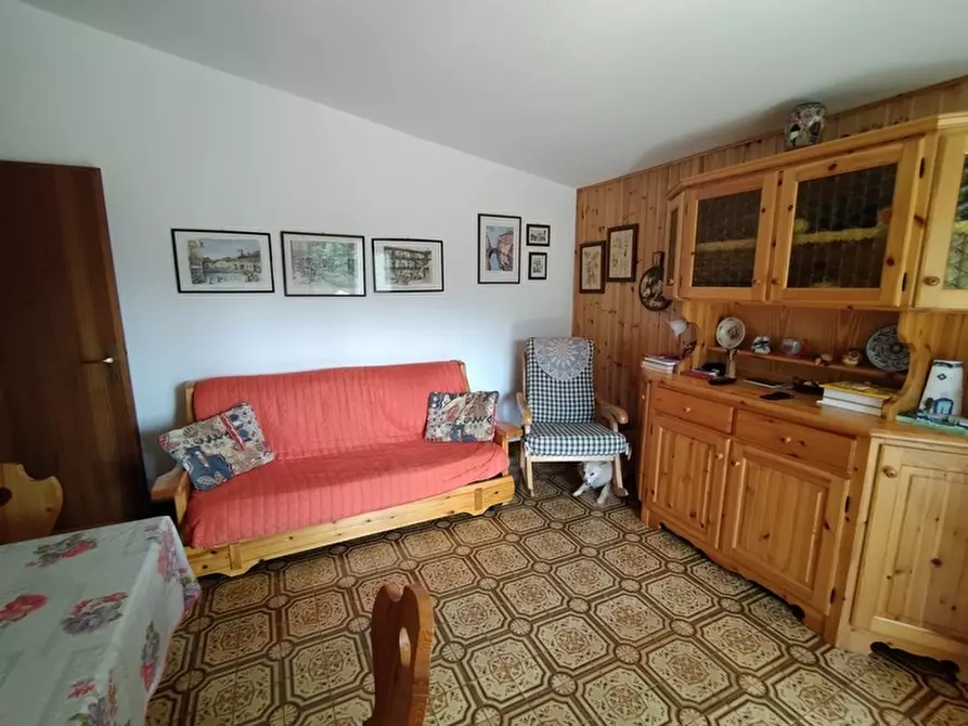 Immagine 13 di Appartamento in vendita  a Borno