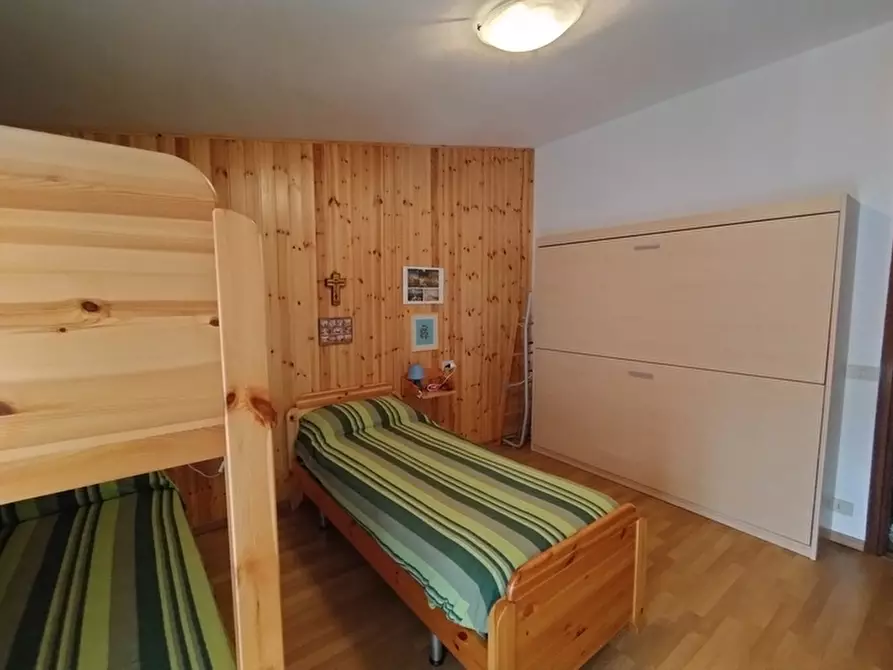 Immagine 16 di Appartamento in vendita  a Borno