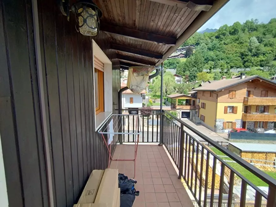 Immagine 17 di Appartamento in vendita  a Borno