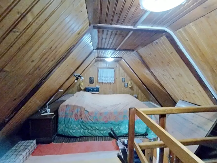 Immagine 20 di Baita in vendita  a Borno