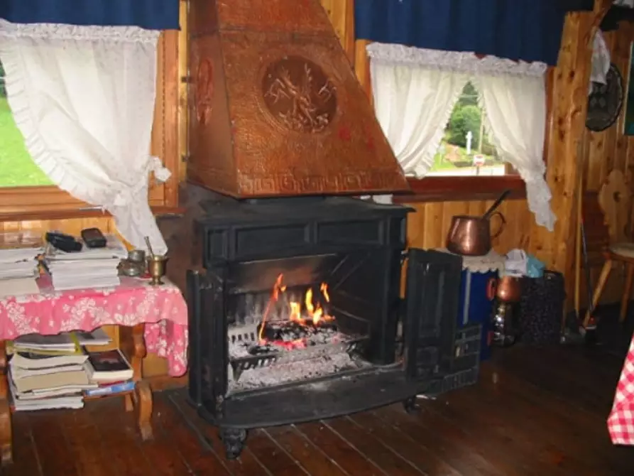 Immagine 22 di Baita in vendita  a Borno