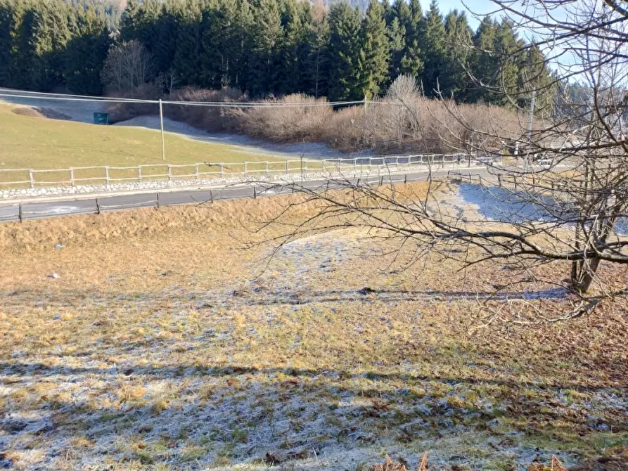 Immagine 8 di Baita in vendita  a Borno