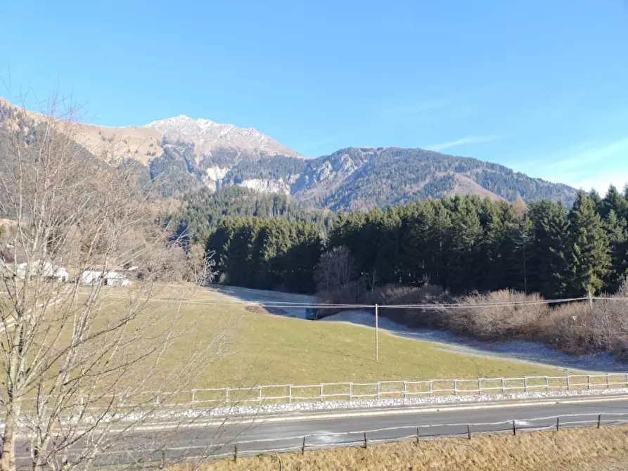 Immagine 10 di Baita in vendita  a Borno