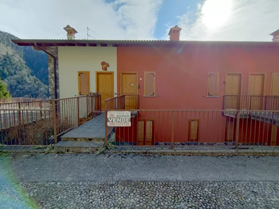 Immagine 18 di Appartamento in vendita  in Viale dei Castagni a Lozio