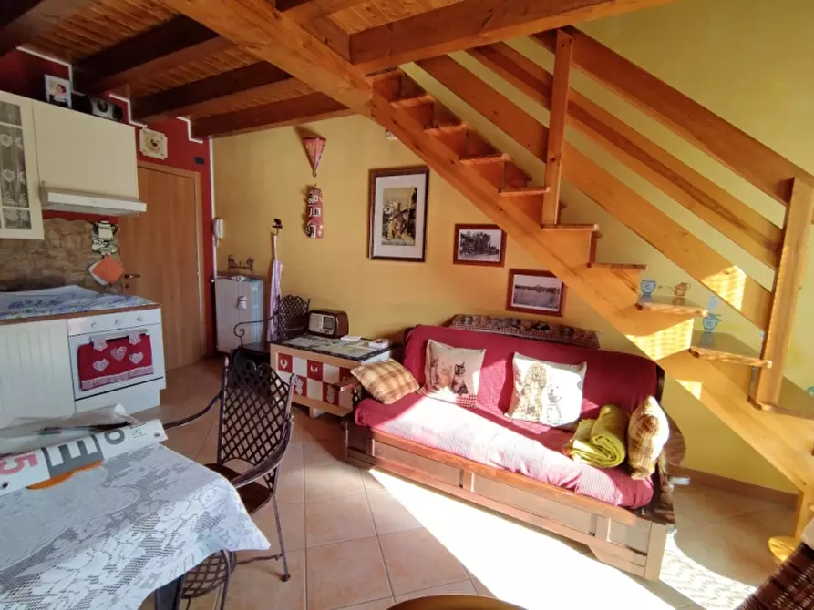 Immagine 3 di Appartamento in vendita  in Viale dei Castagni a Lozio