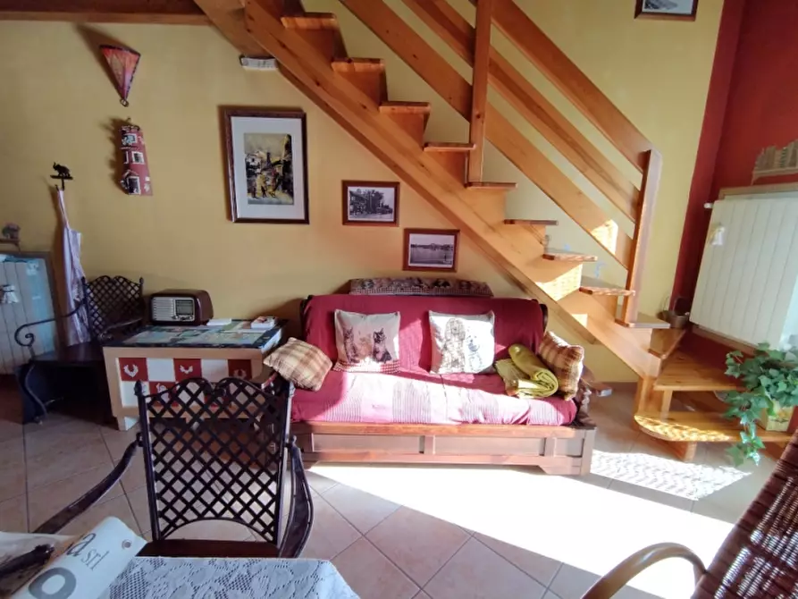 Immagine 5 di Appartamento in vendita  in Viale dei Castagni a Lozio