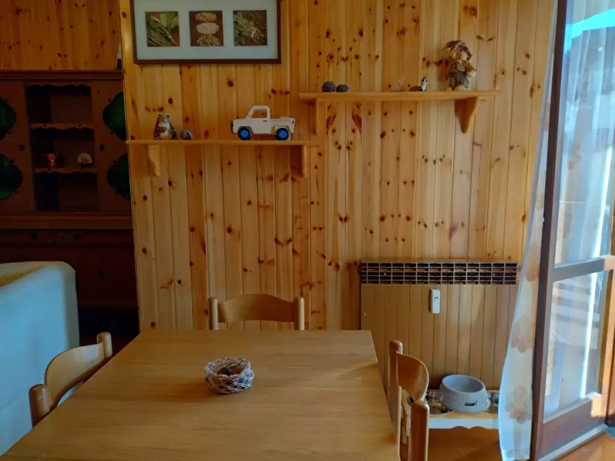 Immagine 11 di Appartamento in vendita  a Borno