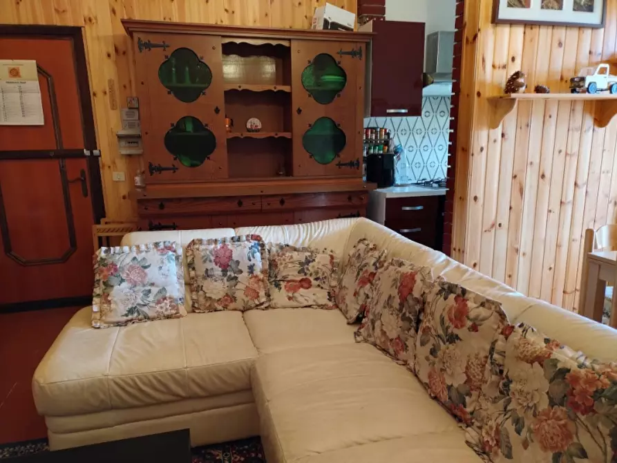 Immagine 9 di Appartamento in vendita  a Borno