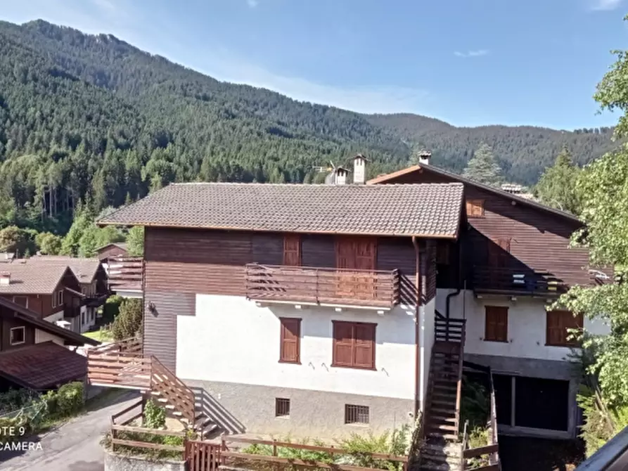 Immagine 23 di Appartamento in vendita  a Borno