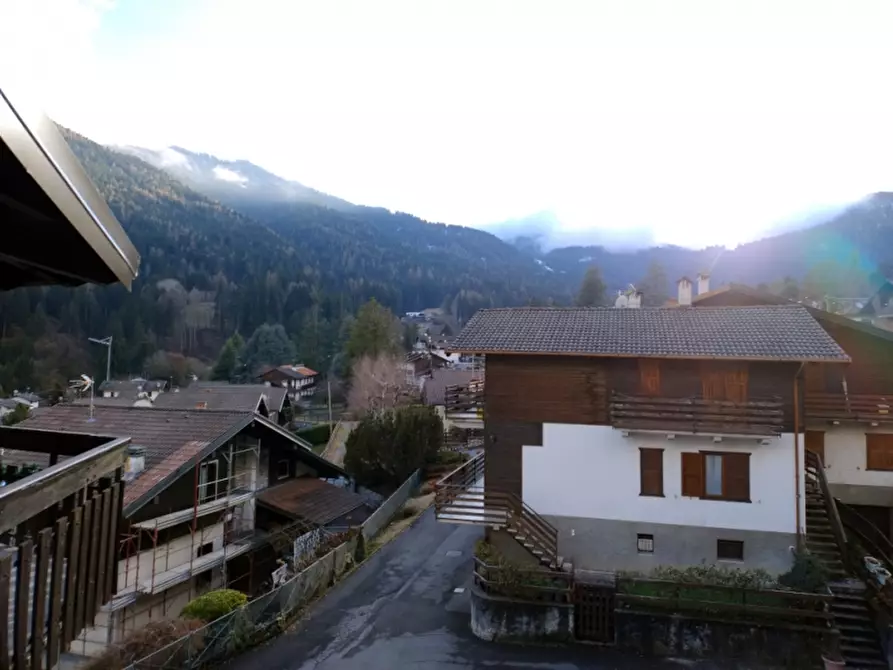 Immagine 25 di Appartamento in vendita  a Borno