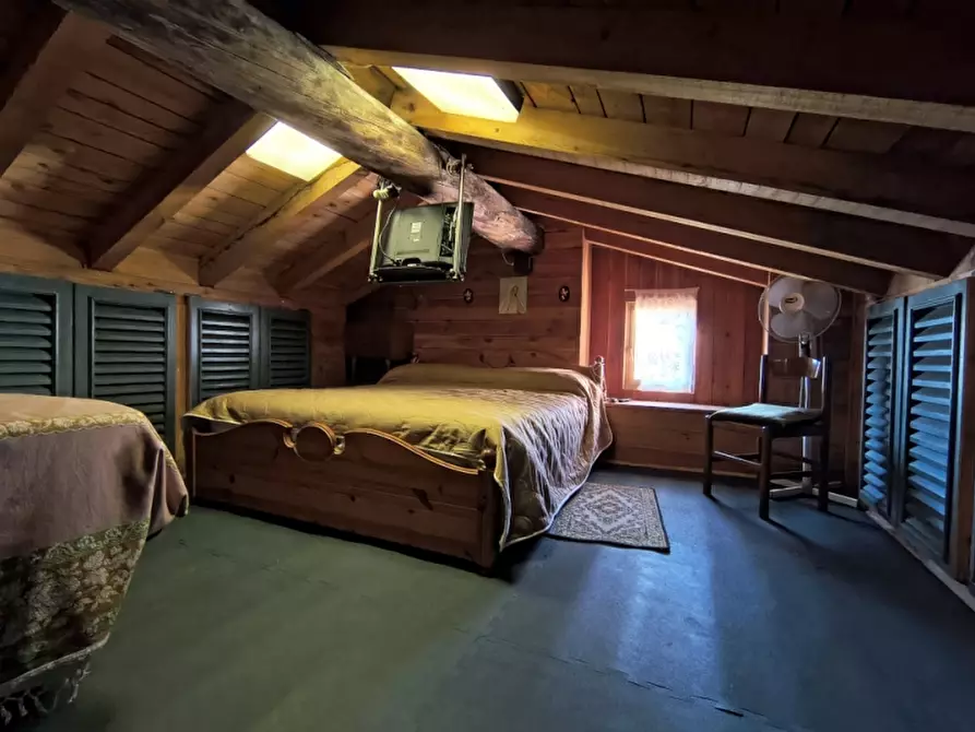 Immagine 18 di Rustico / casale in vendita  a Piancogno