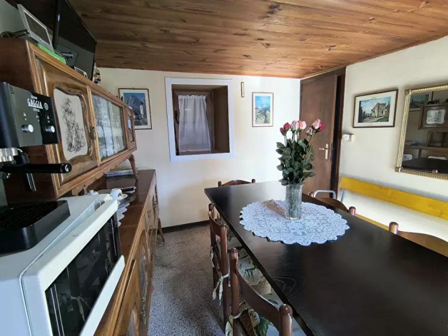 Immagine 10 di Rustico / casale in vendita  a Piancogno