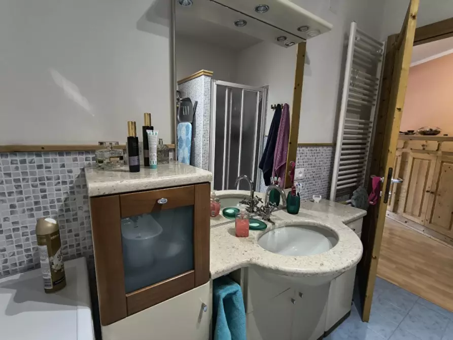 Immagine 16 di Appartamento in vendita  a Ossimo