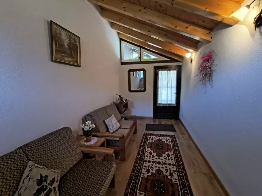 Immagine 8 di Appartamento in vendita  a Borno
