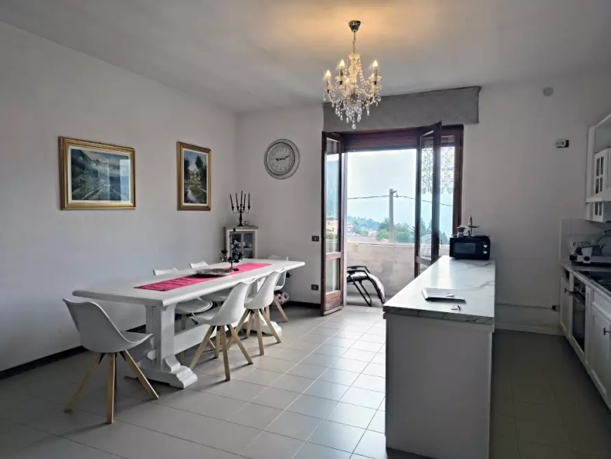 Immagine 7 di Appartamento in vendita  in Via Milano 20 a Borno