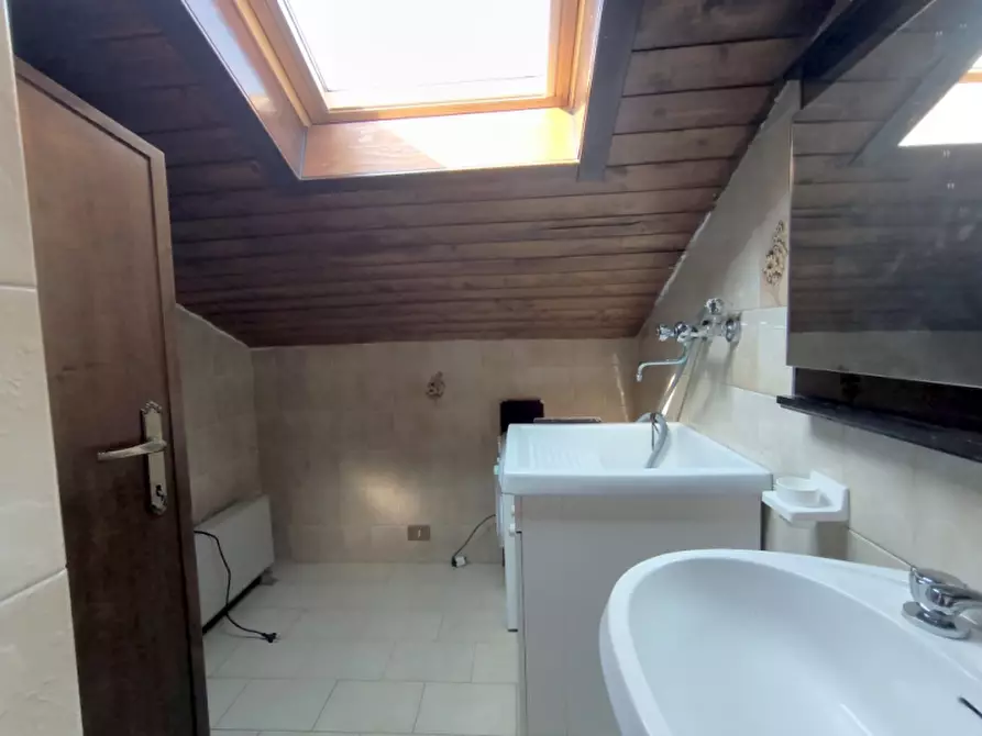 Immagine 20 di Appartamento in vendita  a Borno