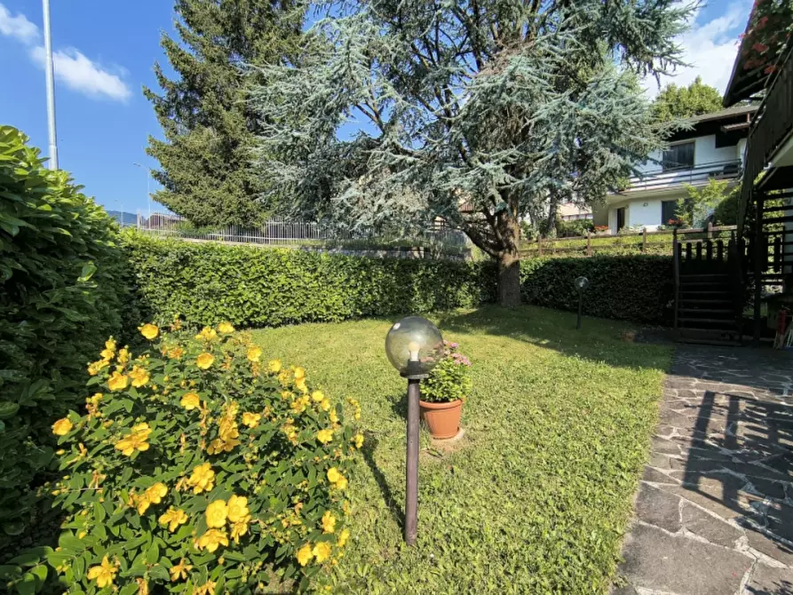 Immagine 3 di Appartamento in vendita  a Borno
