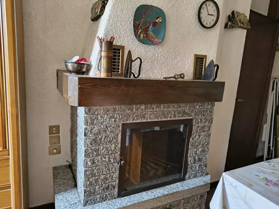 Immagine 9 di Appartamento in vendita  a Borno