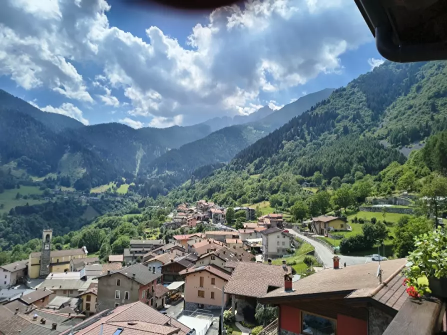 Immagine 11 di Appartamento in vendita  a Lozio