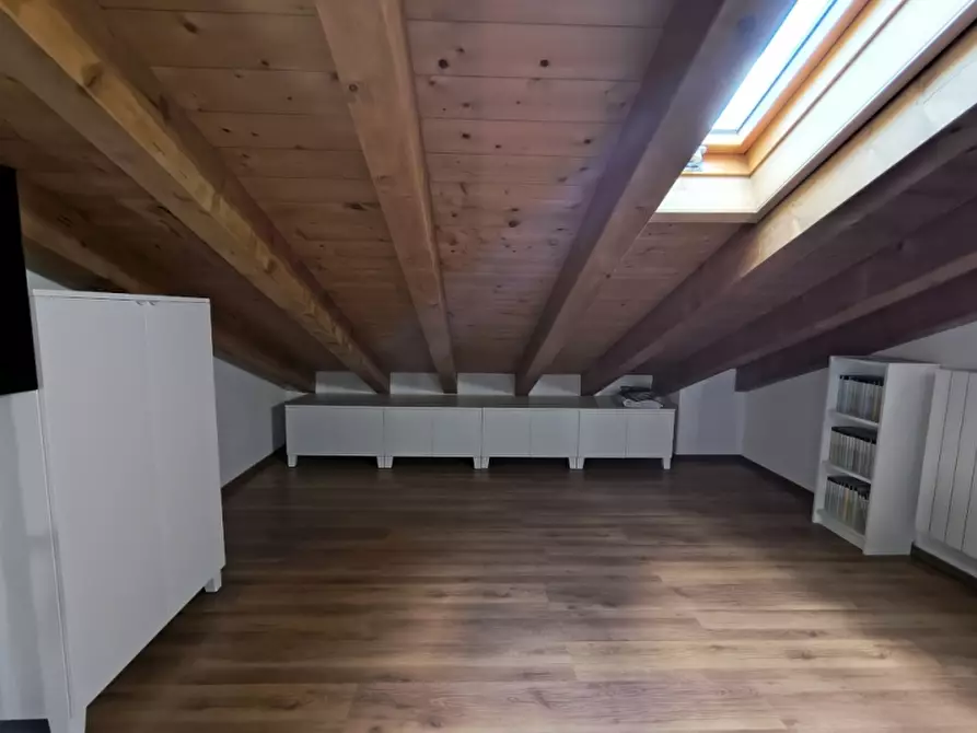 Immagine 19 di Appartamento in vendita  a Lozio